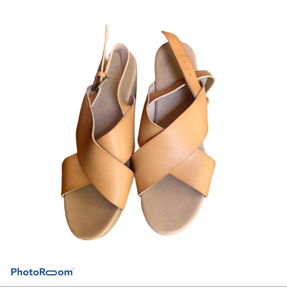 Leather Clog sandals